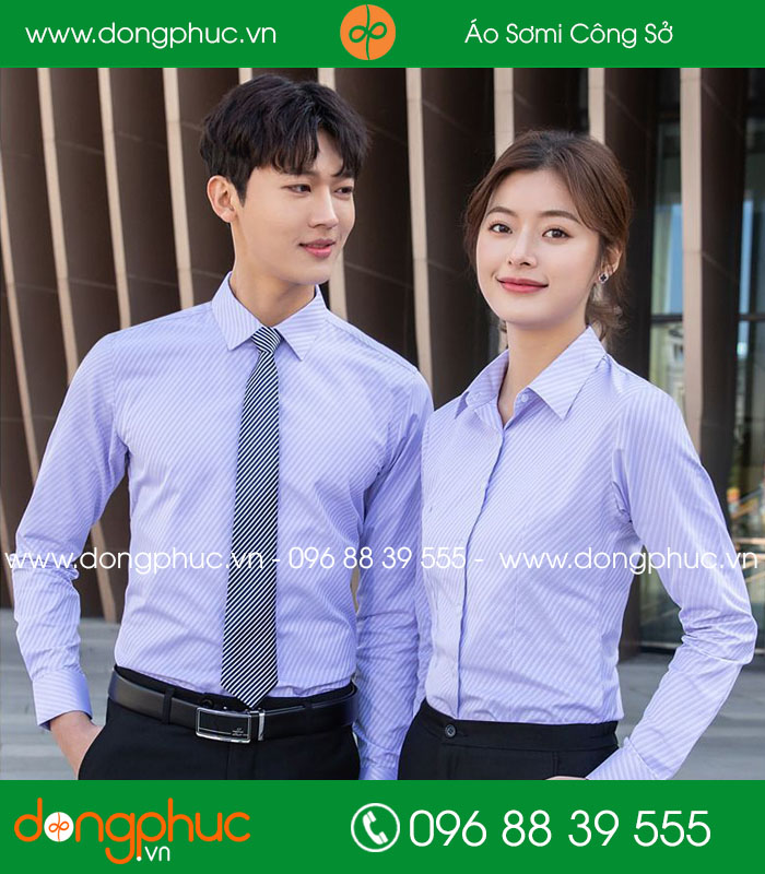 Đồng phục áo sơ mi màu xanh dương kẻ chéo